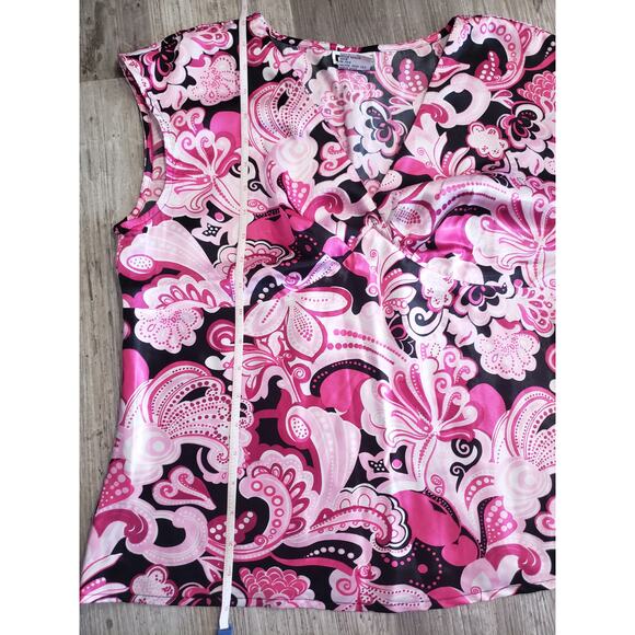 I.N. Studio Petite Floral Print Short Sleeved Blouse / Shirt - Picture 5 of 6